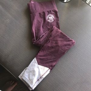 Victoria’s Secret Workout leggings